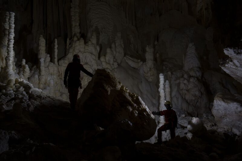 Speleologia e inconscio: Freud, Lacan e la luce del linguaggio